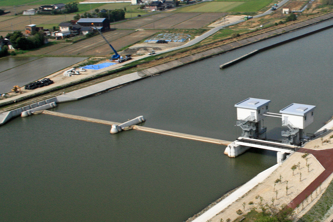 平田船川汐止堰