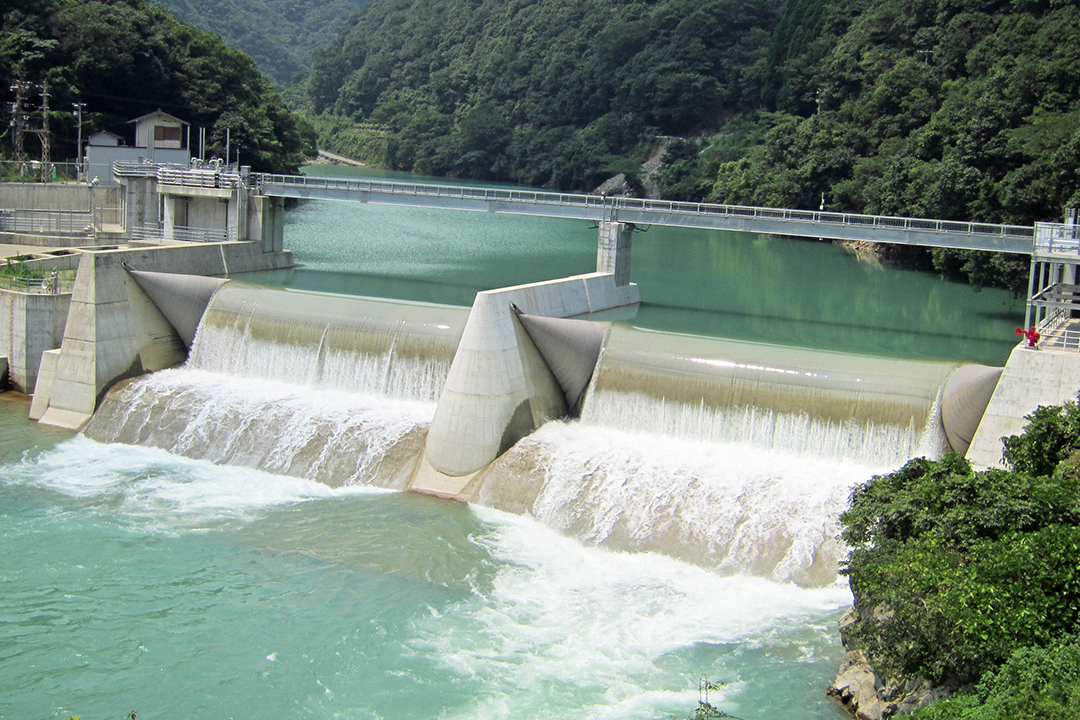 川辺川第一発電所取水堰
