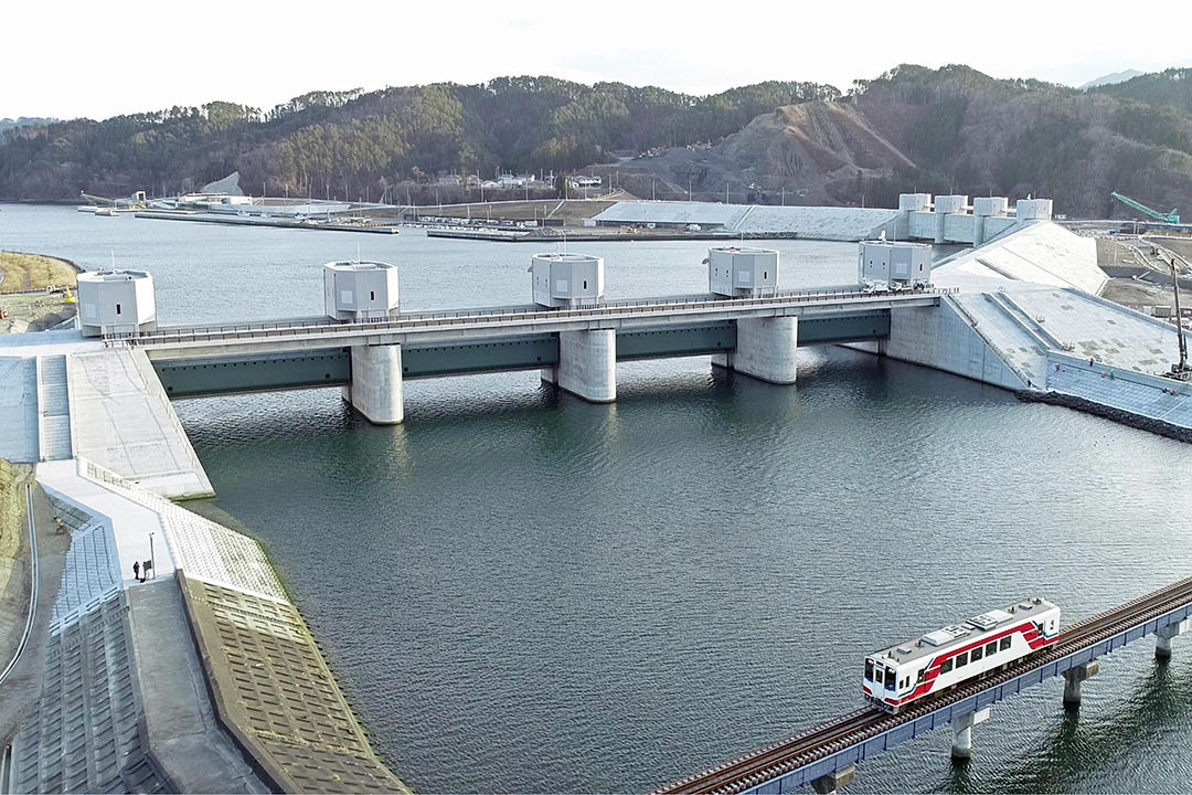 大槌川水門