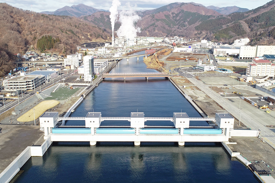 甲子川水門