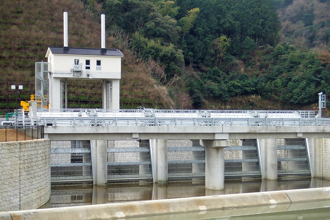 新宇治川放水路