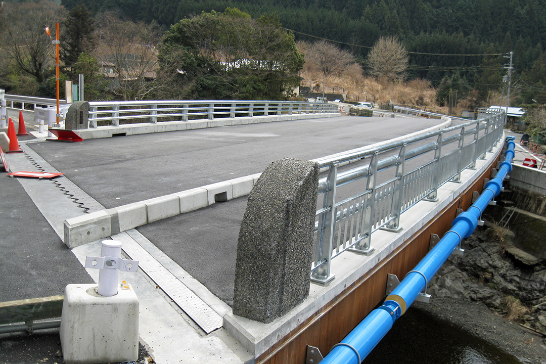 岩坂橋（丹生バイパス）