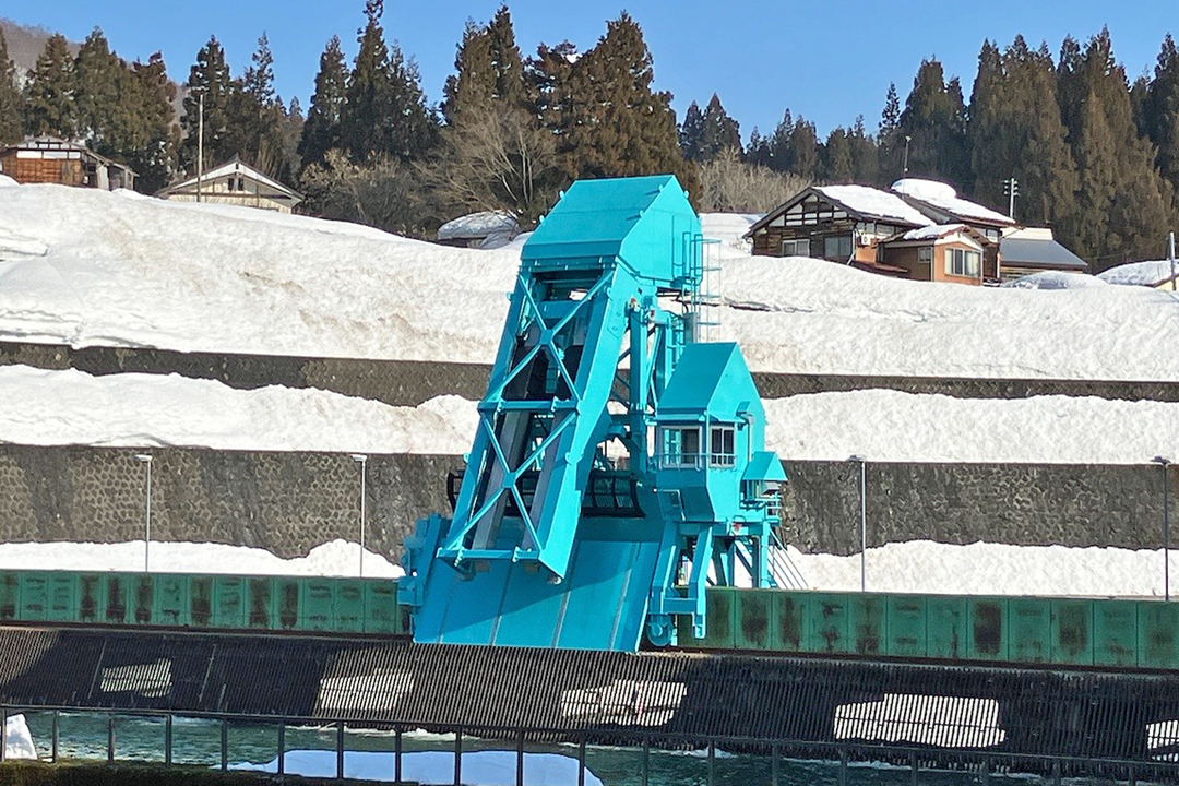宮中取水口第一除塵機